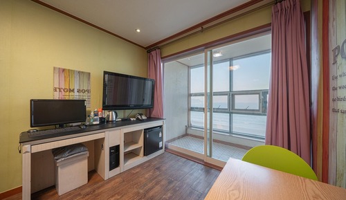 Room (Standard Room (Ocean/ ask at the fron)
