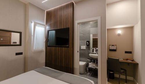Basic Double or Twin Room
