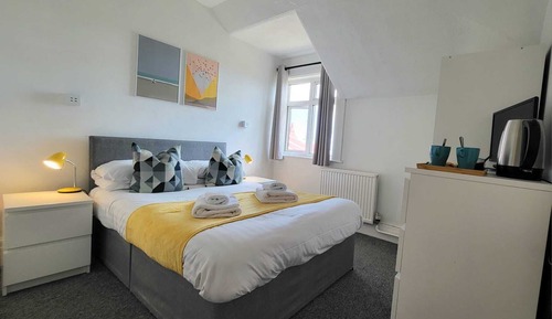 Classic Double Room, Partial Sea View
