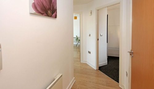 Wulfrun Apartment