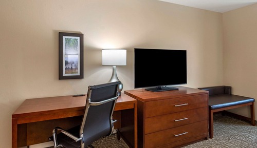 Suite, 1 King Bed, Non Smoking