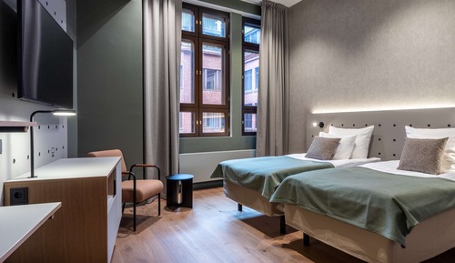 Standard Twin Room