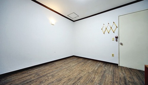 Room (On-dol)
