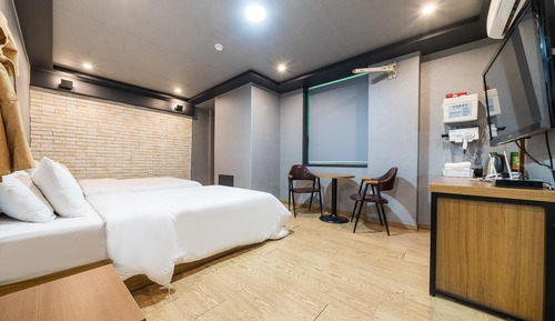 Room (Suite room (twin))