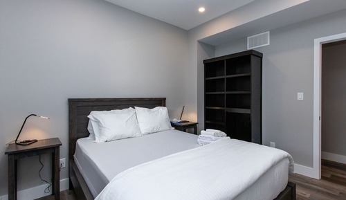 Luxury Cabin, Multiple Bedrooms, Non Smoking, Mountain View