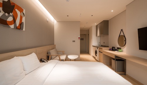 Standard Double Room (1 Room)
