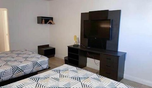 Deluxe Room, 2 Queen Beds, Non Smoking
