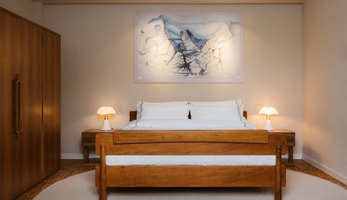 Design Suite, Balcony