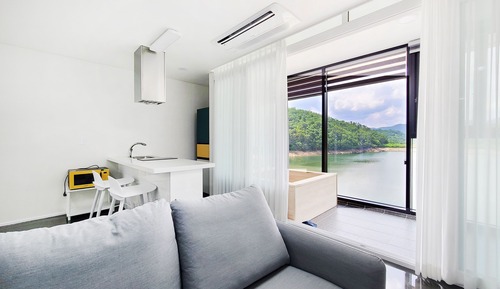 Superior Double Room (B)