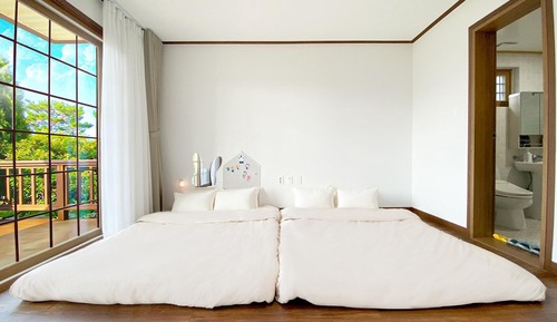 Basic Room, 1 Bedroom (Lemon - Kids room)