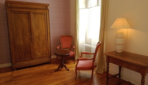 Comfort Double Room, Private Bathroom, Park View (Chambre Clos du Puits)