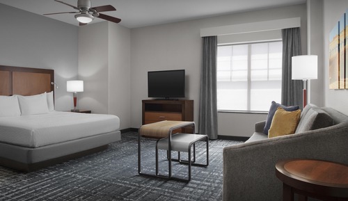 Studio, 1 King Bed, Accessible (Hearing)