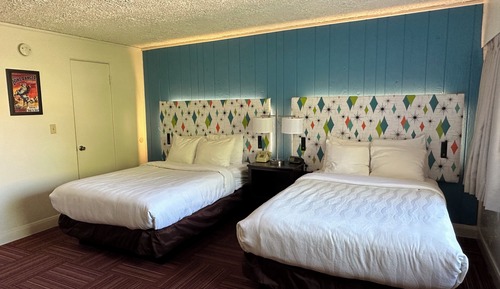 Standard Room, 2 Double Beds