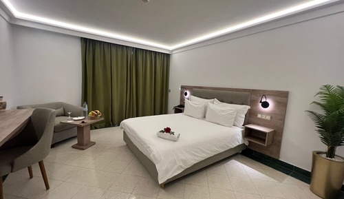 Superior Double Room Garden View