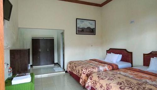 Superior Room (2 pax)