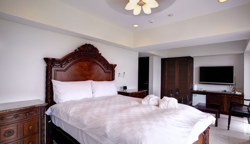 Royal Ocean Room, Non-Smoking (Cleaning Every Other Day)