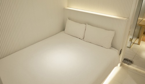 Main Double Timber Spa Room (Randomly selected)