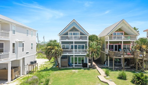 House, Multiple Beds (Beachcomber)