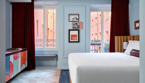 Room, 1 King Bed, Balcony, Garden View