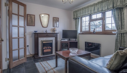 Cottage (1 Bedroom)