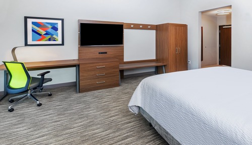 Standard Room, 2 Queen Beds, Accessible (Comm, Mobil, Access, Roll Shwr)