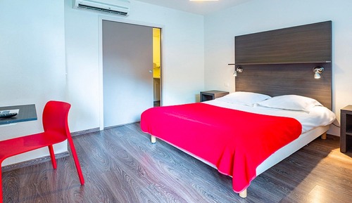 Double Room for 2 People