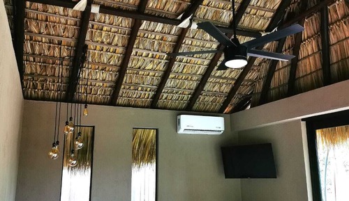 Junior Suite, 1 King Bed, Private Pool, Partial Ocean View