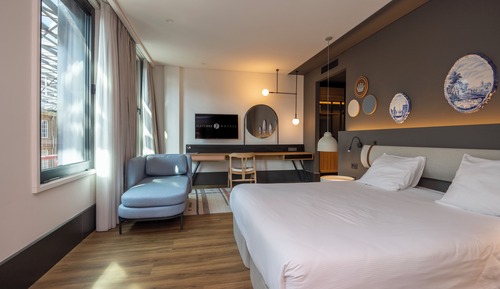 Luxury Room