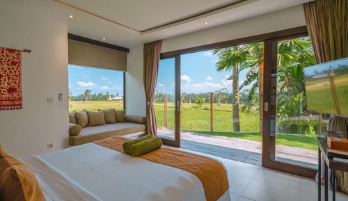 5 Bedroom Royal Pool Villa Paddy View