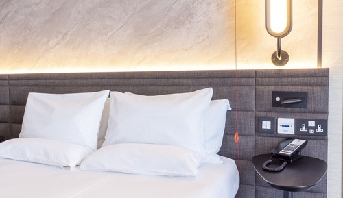 Standard Room, 1 King Bed, Accessible