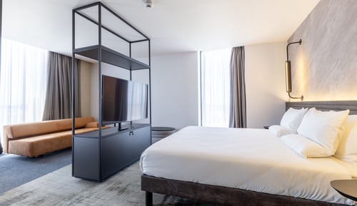 Studio, 1 King Bed with Sofa bed (Long Stay)