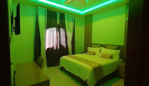 Royal Room