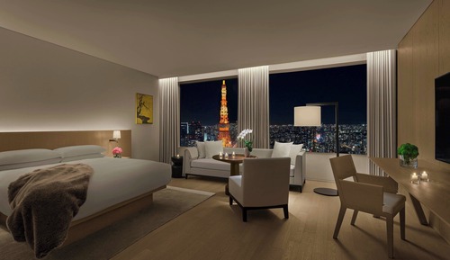Premier Room, 1 King Bed, City View