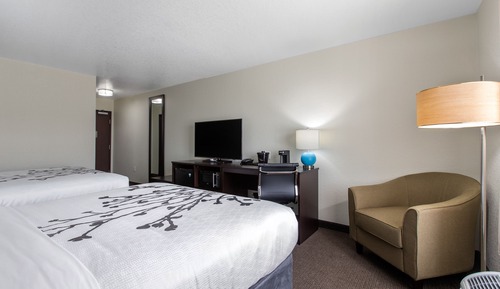 Room, 2 Queen Beds, Accessible, Non Smoking
