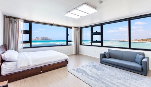 Studio, Ocean View (13 PY, 3rd Floor)