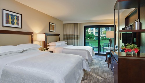 Room, 2 Queen Beds, Garden View, Ground Floor