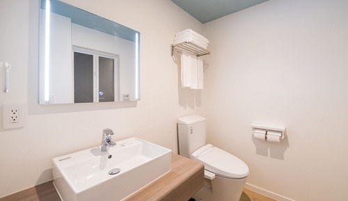 Top Floor Premium Suite Condo - Special version, Non Smoking