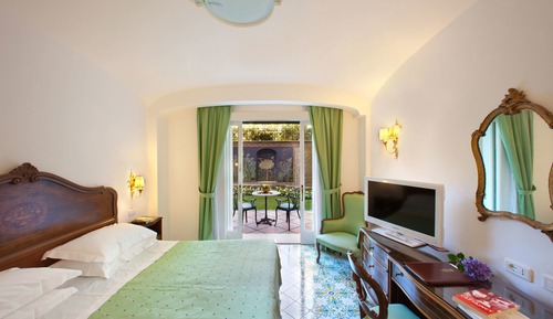 Classic Double or Twin Room, Balcony, City View