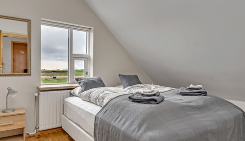 Double or Twin Room, Shared Bathroom