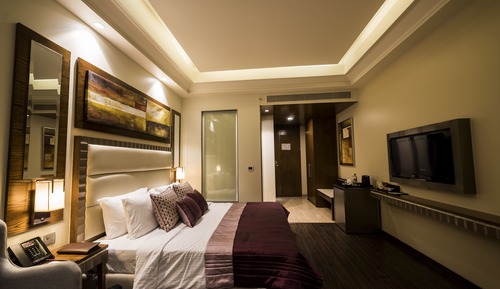 Club Room, 2 Twin Beds, Non Smoking