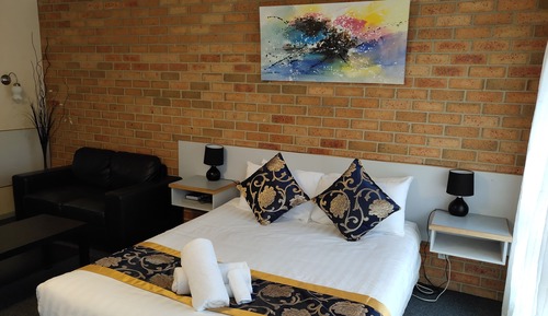 Deluxe Spa Suite