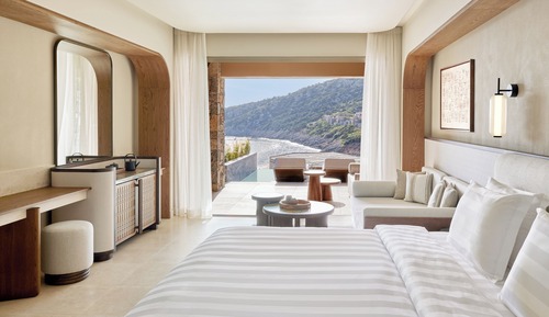Junior Suite Sea View with Private Pool (The Collection)
