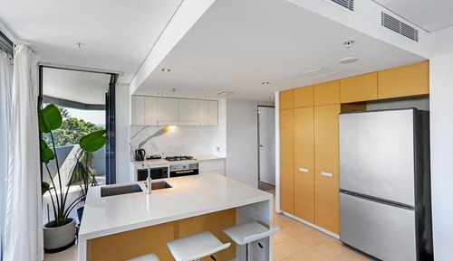 1 Bed Plus Media