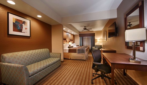 Standard Room, 2 Queen Beds, Non Smoking, Refrigerator & Microwave