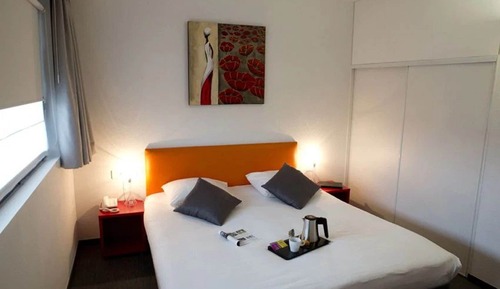 double room for people with reduced mobility