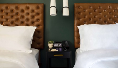 Room, 2 Queen Beds, Accessible, Bathtub (Mobility & Hearing)