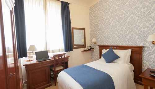 Classic Single Room