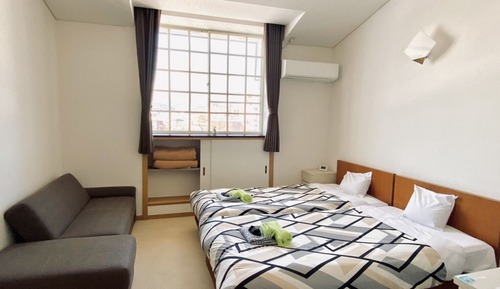Economy Triple Room