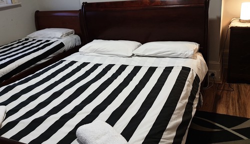 Basic Studio Suite, Multiple Beds (Small - 3 Pax)