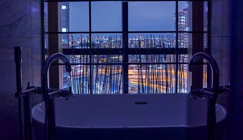 Luxury Studio Suite, 2 Twin Beds (Luxury Bath View)